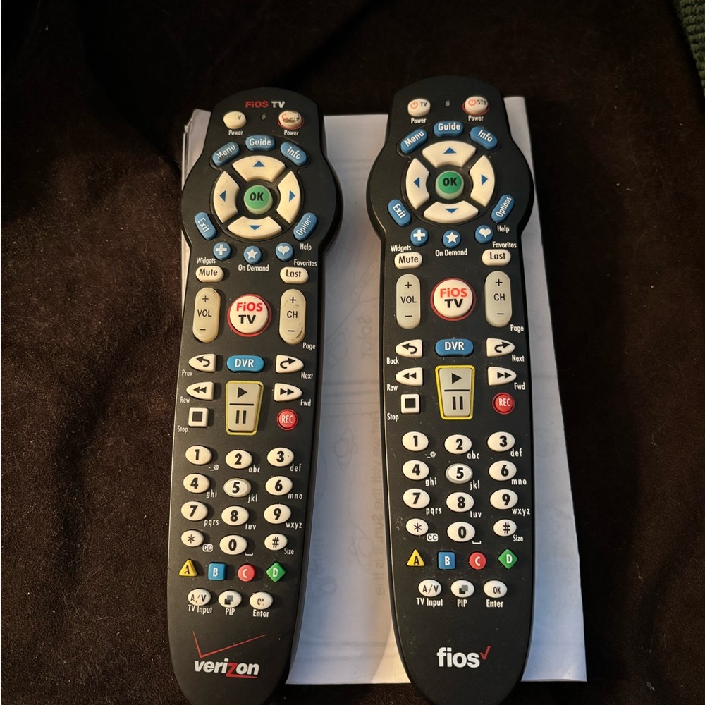 2 Verizon Fios TV Remote Controls